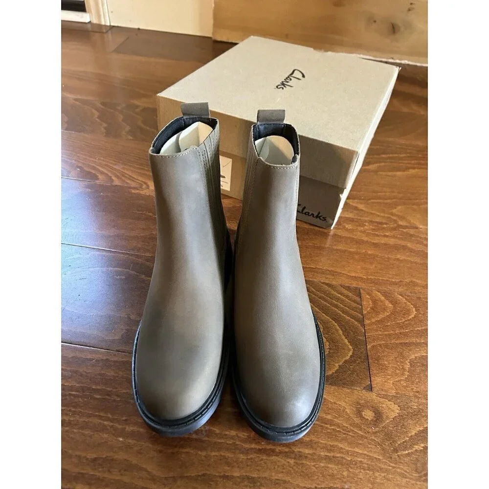 Clarks‎ Orinoco 2 Women's 5.5 M Leather Boots Womens Dark Olive NEW Pull-On